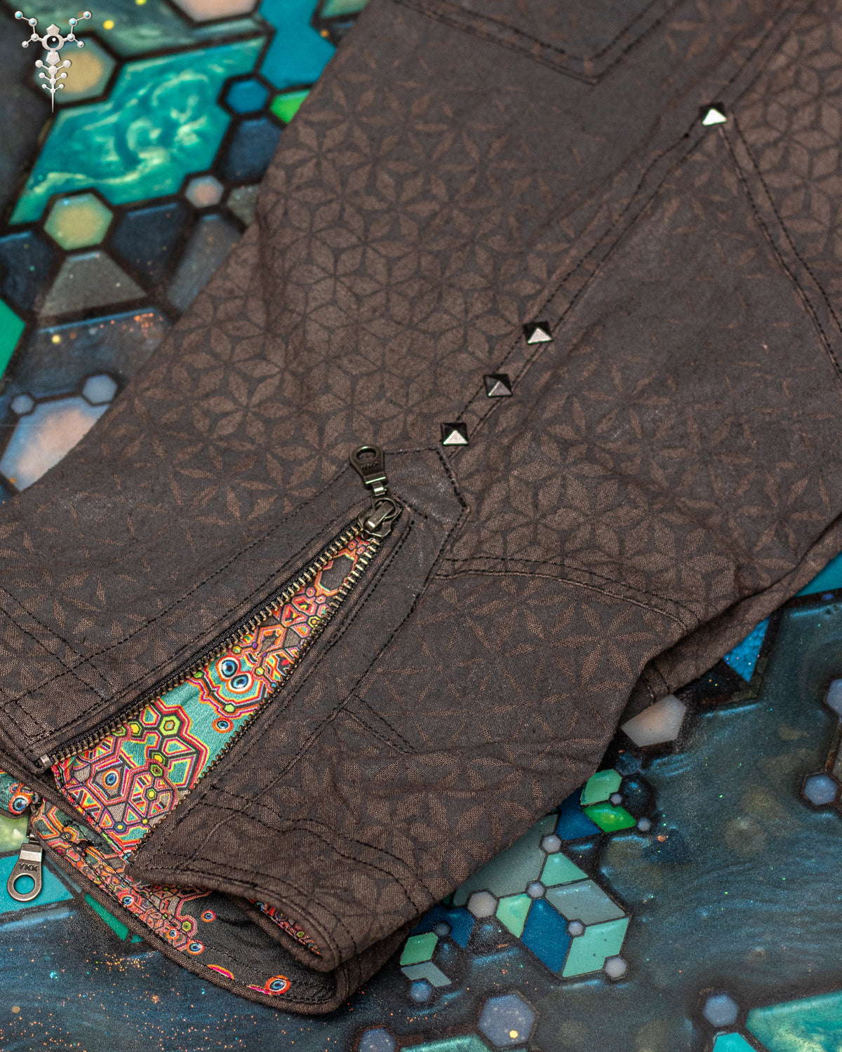 Corsaire Men / Organic Hemp Woven Thick Veg Dye Veg Print - Charcoal SANDSOTIME